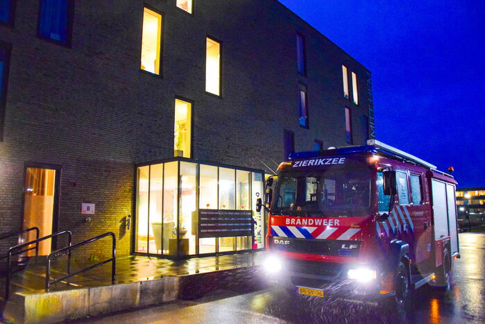 Brandweer ventileert appartement na aanbranden van eten