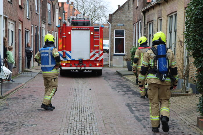 Brandweer verricht metingen naar gaslucht