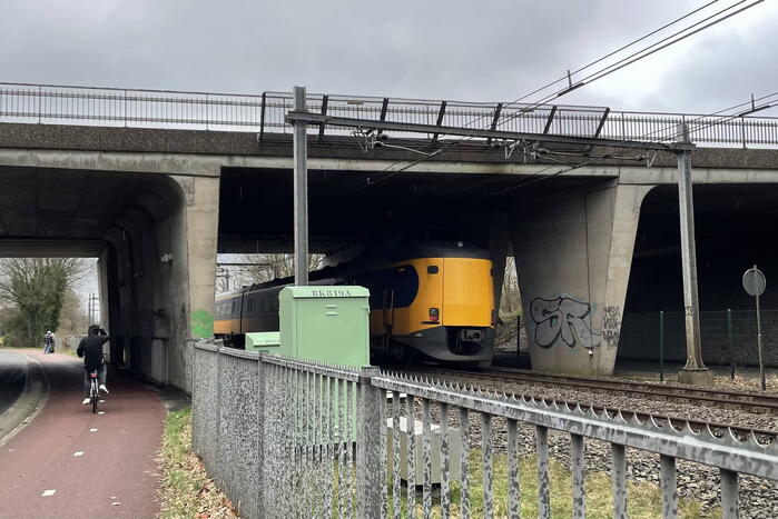Politie-Inzet langs spoor hindert treinverkeer