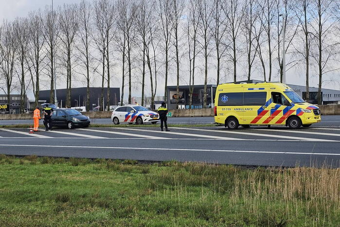 Bestuurster verliest macht over het stuur en raakt gewond