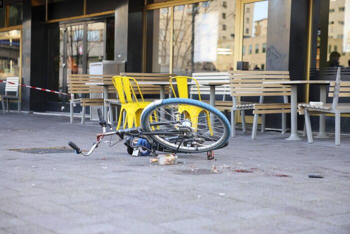 Aanhouding en gewonde na steekincident