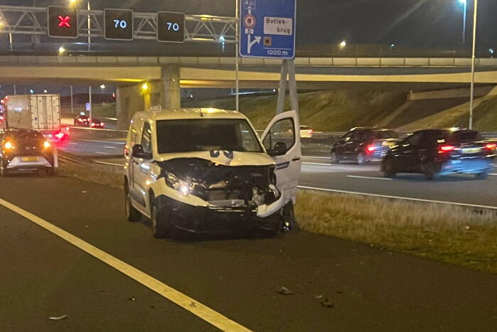 Meerdere voertuigen betrokken bij ongeval op snelweg