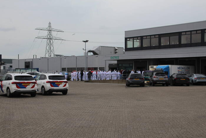 Massale politie-inzet bij melding steekpartij