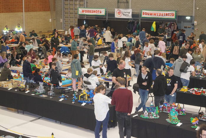 Sporthal walhalla voor liefhebbers van Lego