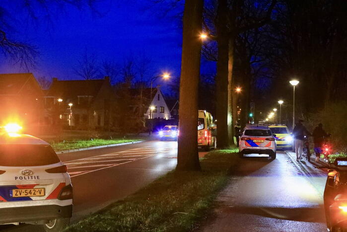 Man gewond op fietspad