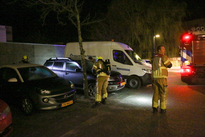 Onderzoek naar mogelijke autobrand