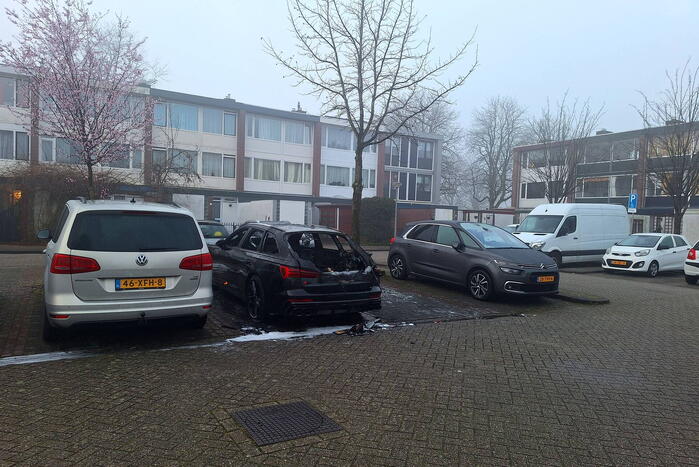 Audi compleet verwoest door brand