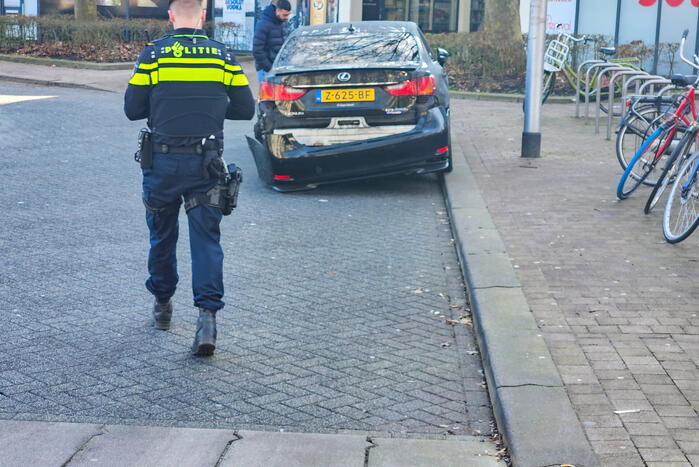 Meerdere voertuigen beschadigd bij aanrijding