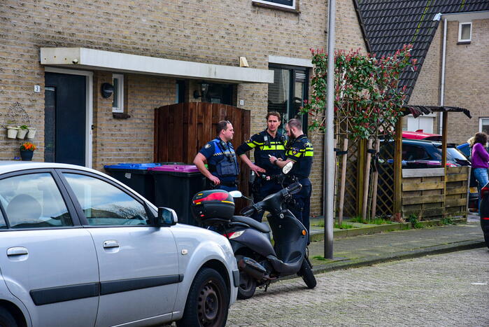 Gewonden en aanhouding bij steekpartij in woning