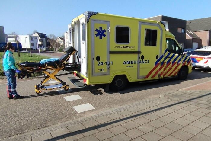 Scooterrijder gewond bij botsing met auto