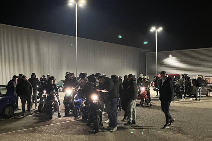 Grote scooter meeting gestopt door politie