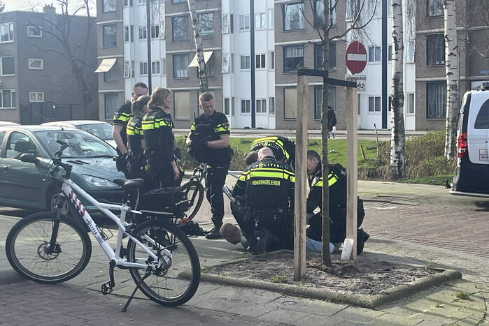 Aanhouding na mogelijke steekpartij