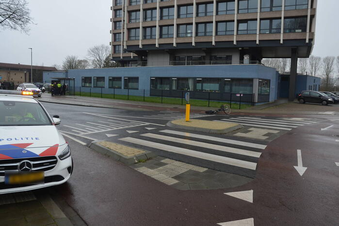 Fietser geschept door automobilist