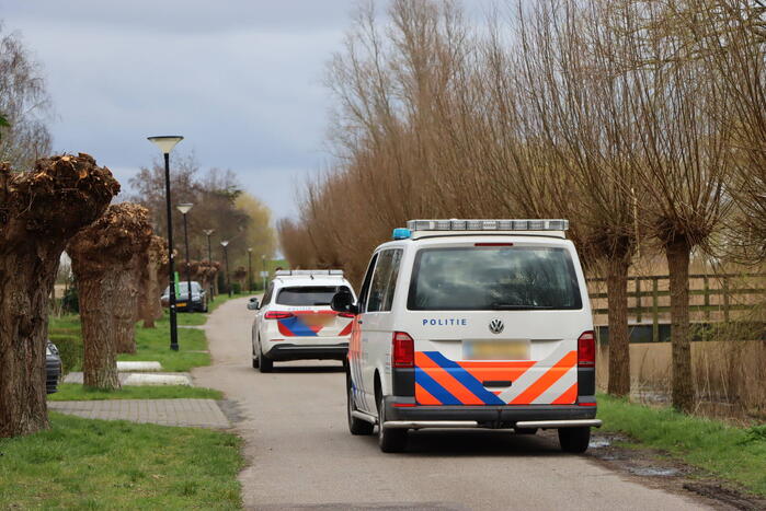 Automobilist bedreigt door bewoner