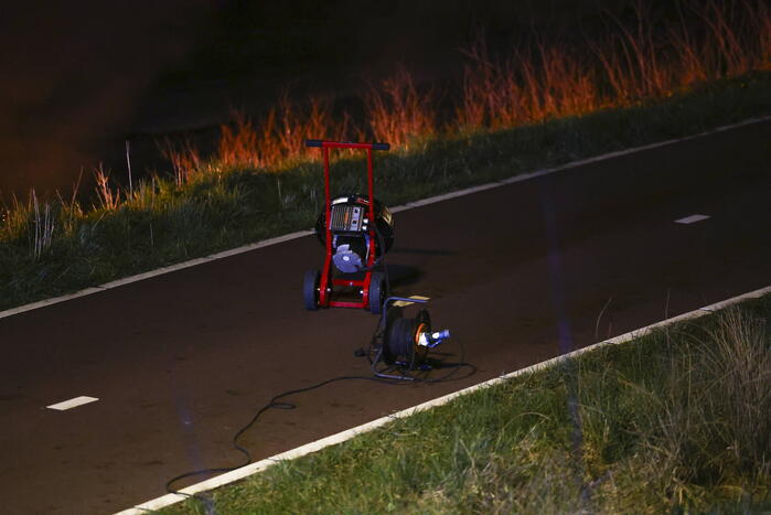 Bestelbus verwoest door brand