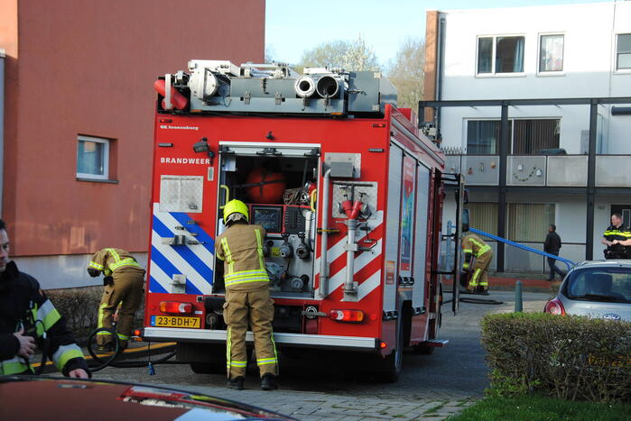 Brand in kelderbox snel onder controle