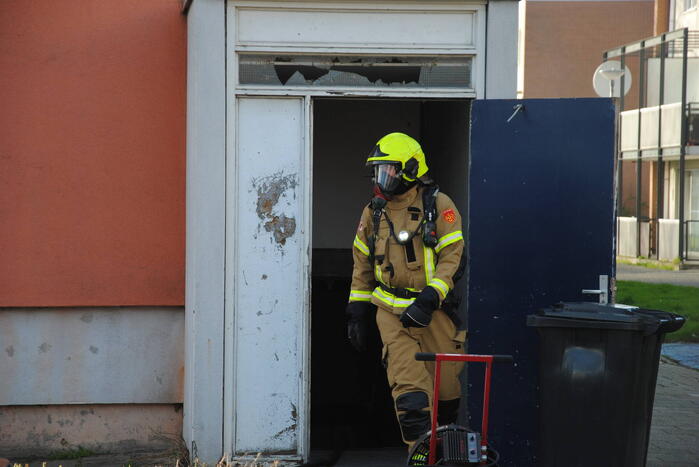 Brand in kelderbox snel onder controle