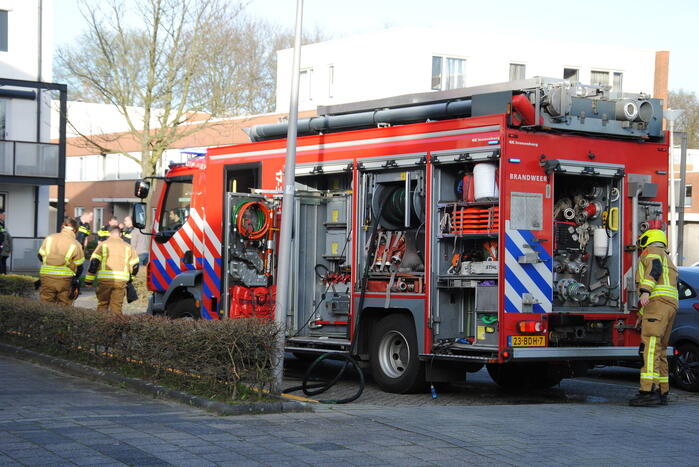 Brand in kelderbox snel onder controle