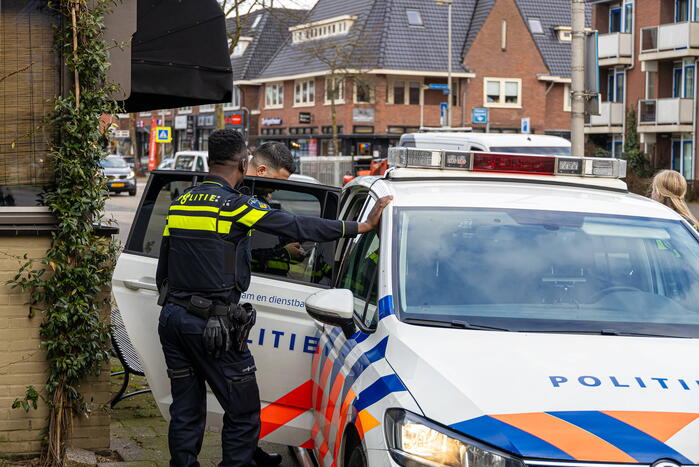 Verdachten op de vlucht na overval op ICI Paris