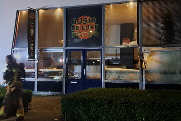 Flinke schade aan sushirestaurant na explosie