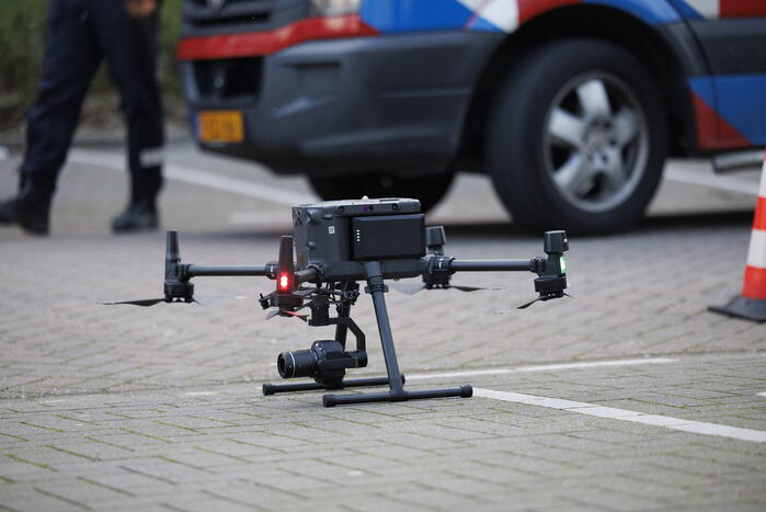 Zwaargewonde na steekpartij bij flat