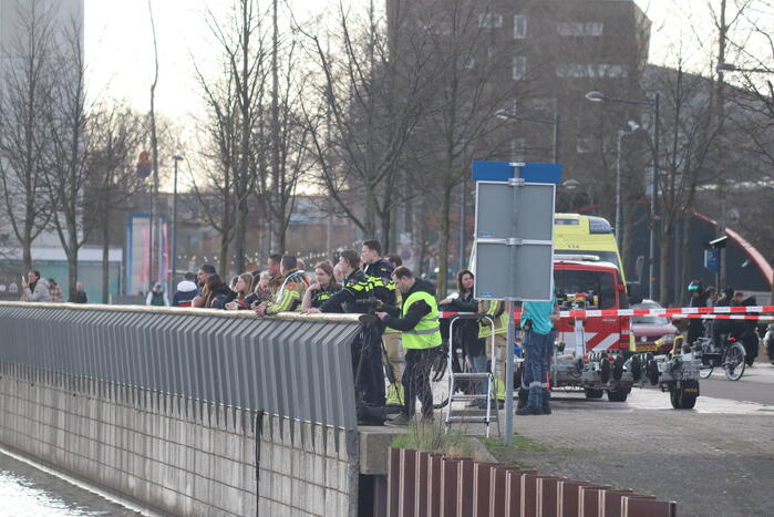 Grote zoektocht na aantreffen boot