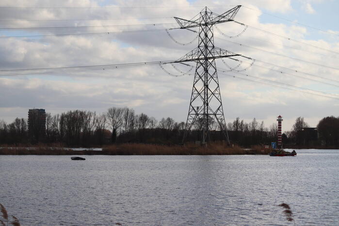 Grote zoektocht na aantreffen boot