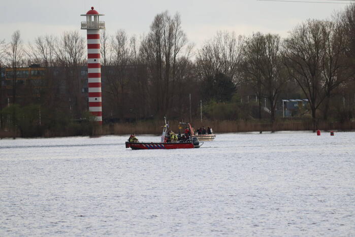 Grote zoektocht na aantreffen boot
