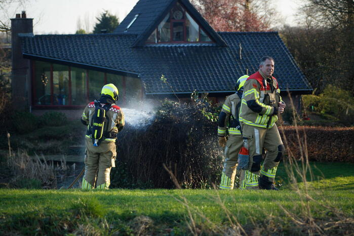 Brand rondom transformatorhuis snel geblust