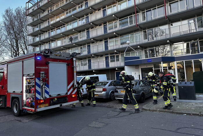 Rookoverlast door barbecue op balkon