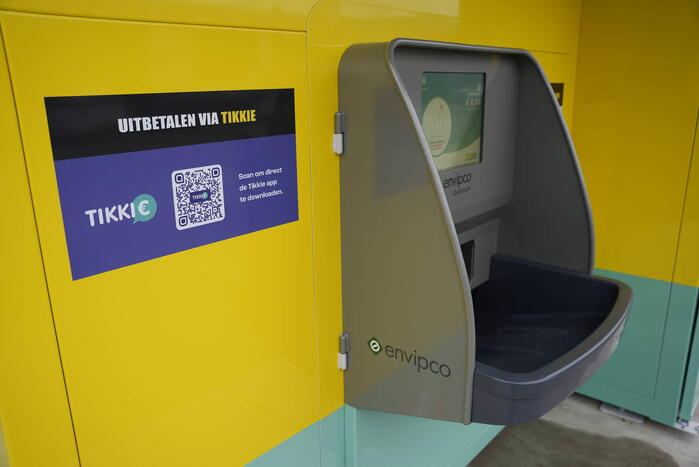 Eerste openbare statiegeldmachine van Nederland geplaatst