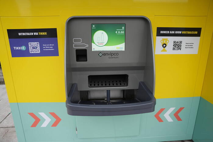 Eerste openbare statiegeldmachine van Nederland geplaatst