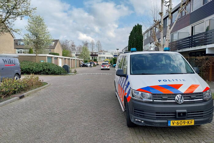 Persoon raakt gewond na steekincident