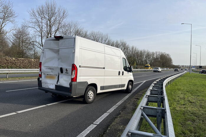 Motorrijder gewond na ongeval met bestelbus