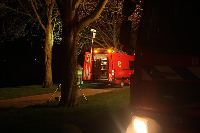 Zoektocht naar mogelijk persoon in water