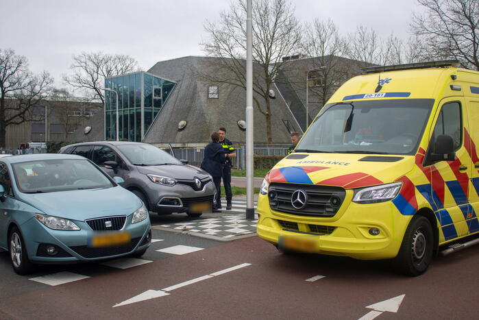 Wederom fietser aangereden op beruchte rotonde