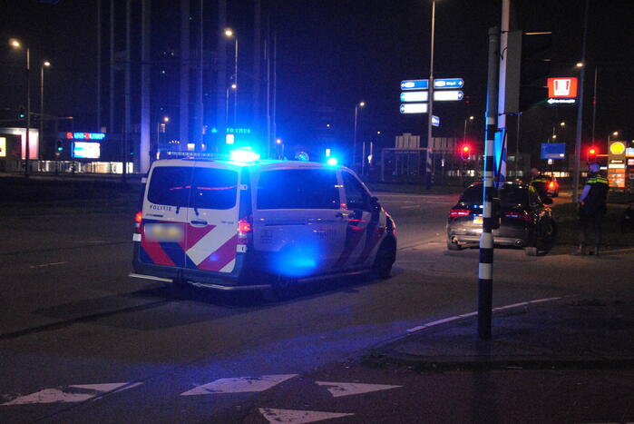 Bestuurder slaat op de vlucht na crash