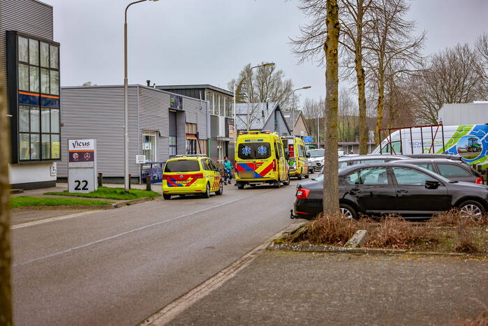 Traumahelikopter ingezet voor bedrijfsongeval