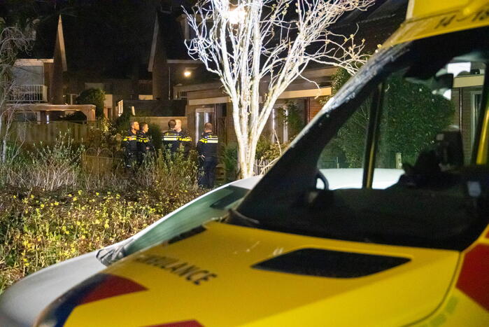 Bewoner gewond door overval op woning