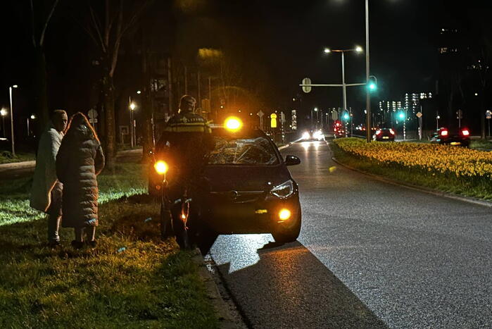 Auto fiks beschadigd na aanrijding met Fatbike