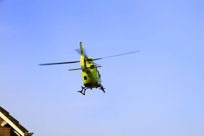 Traumateam ingezet bij geschepte fietser op kruising