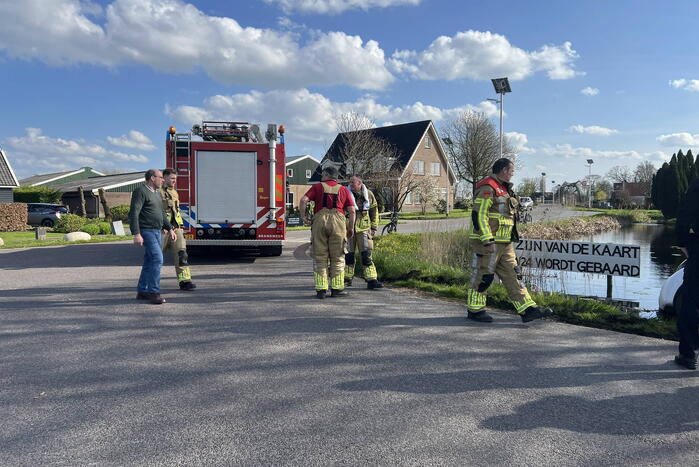 Automobilist verliest macht over stuur en belandt in sloot