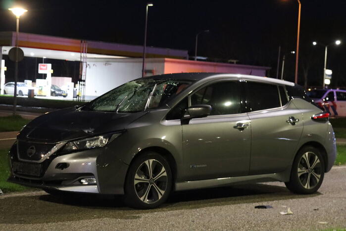 Fietser ernstig gewond bij aanrijding met personenauto