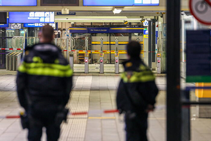 Flinke schade en vertragingen door plofkraak
