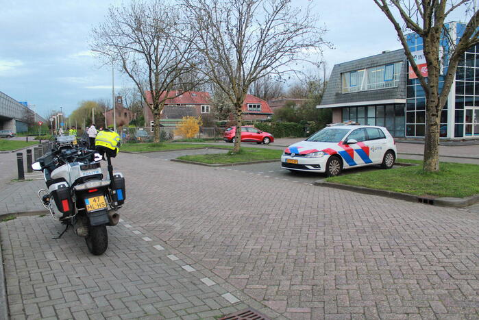 Maaltijdbezorger en fietser botsen