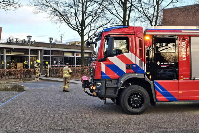 Winkelcentrum ontruimd vanwege meerdere mensen onwel