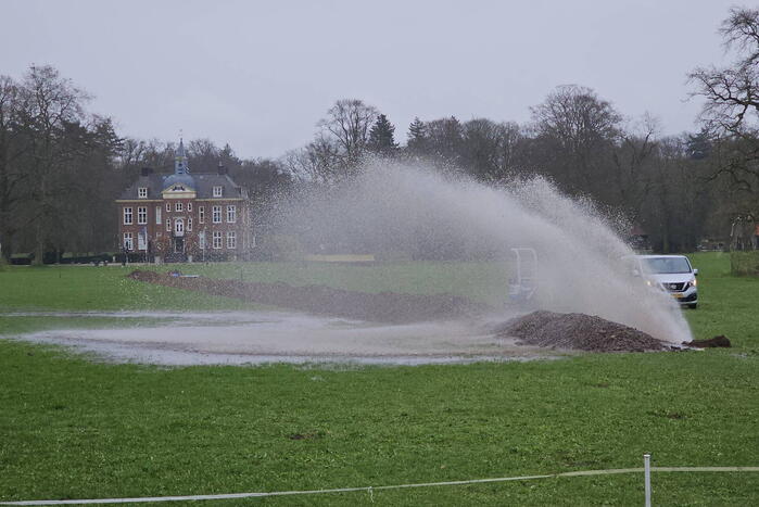 Waterleiding geraakt bij werkzaamheden