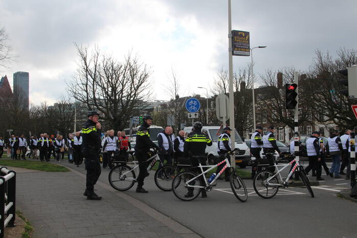 Politieagenten demonstreren tegen te hoge pensioenleeftijd