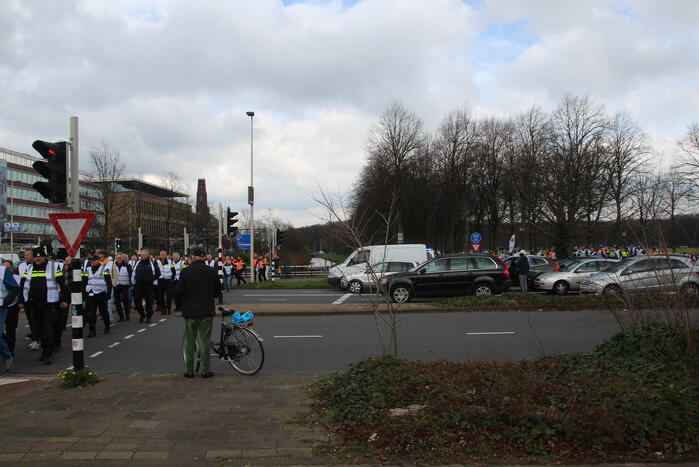 Politieagenten demonstreren tegen te hoge pensioenleeftijd