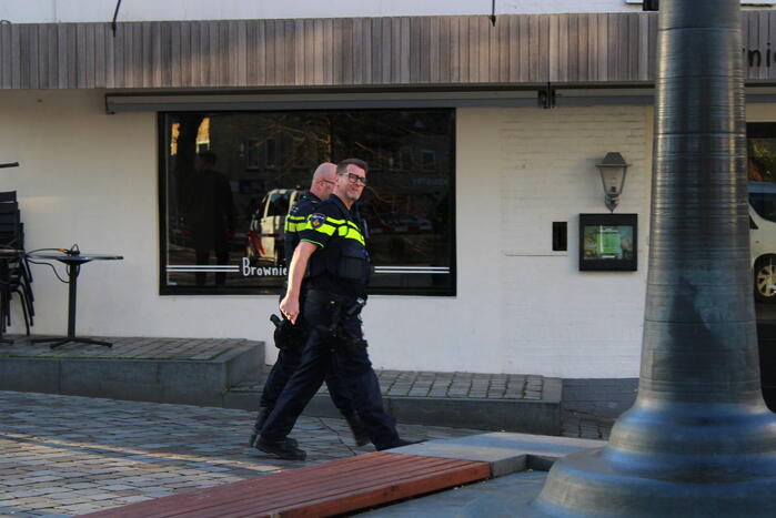 Auto ramt gevel Aziatisch restaurant